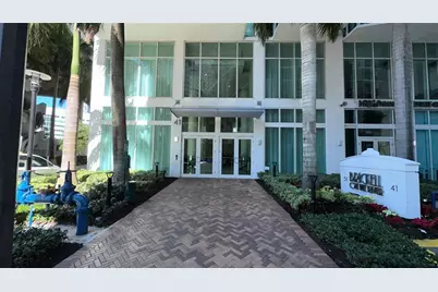 41 SE 5th St, Unit #2201, Miami, FL 33131 - Photo 48