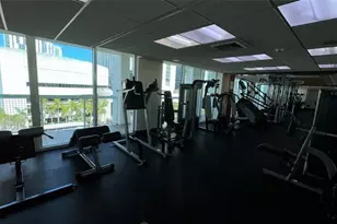 41 SE 5th St, Miami, FL 33131 - Photo 42