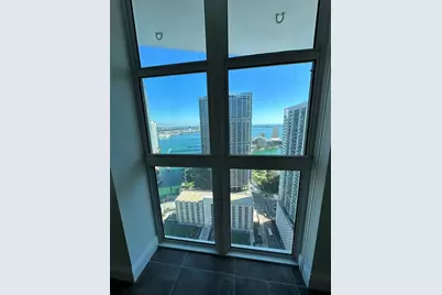 41 SE 5th St, Unit #2201, Miami, FL 33131 - Photo 10