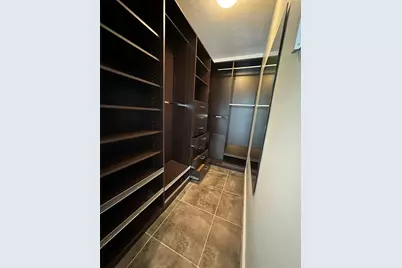 41 SE 5th St, Unit #2201, Miami, FL 33131 - Photo 12