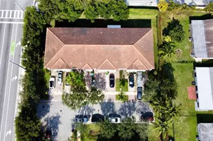 8308 Prestige Commons Dr, Tamarac, FL 33321 - Photo 22