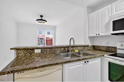 6103 NW 116th Pl, Unit #6103, Doral, FL 33178 - Photo 20