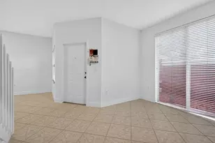 6103 NW 116 Pl, Doral, FL 33178 - Photo 8
