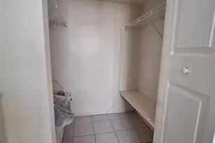 2821 Somerset Dr, Lauderdale Lakes, FL 33311 - Photo 16