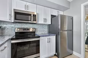 3201 SE 12th St, Pompano Beach, FL 33062 - Photo 12