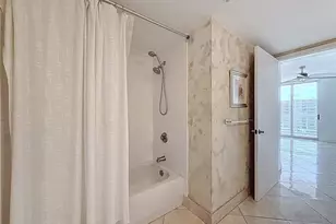 3020 NE 32nd Ave, Fort Lauderdale, FL 33308 - Photo 14