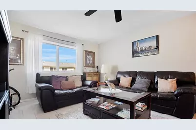 6263 NE 19th Ave, Unit #923, Fort Lauderdale, FL 33308 - Photo 2