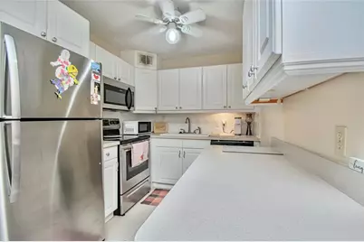 235  Kent N, Unit #235, West Palm Beach, FL 33417 - Photo 8