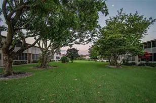 235 Kent N, West Palm Beach, FL 33417 - Photo 26