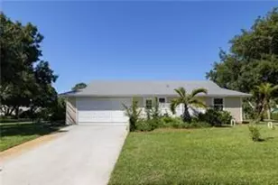 5740 36th Pl, Vero Beach, FL 32966 - Photo 2