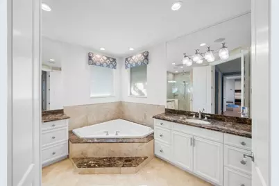 2341 NE 48 Ct, Lighthouse Point, FL 33064 - Photo 38