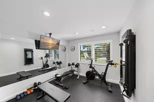 2341 NE 48th Ct, Lighthouse Point, FL 33064 - Photo 22