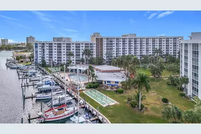 2731 NE 14th Street Cswy, Unit #812, Pompano Beach, FL 33062 - Photo 4