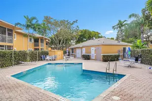 441 SE 10th St, Dania Beach, FL 33004 - Photo 30