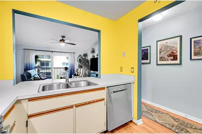 441 SE 10th St, Unit #D206, Dania Beach, FL 33004 - Photo 12