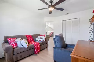 14740 Madison Pl, Davie, FL 33325 - Photo 32