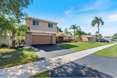 14740  Madison Pl, Davie, FL 33325 - Photo 36