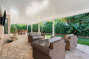 14740 Madison Pl, Davie, FL 33325 - Photo 10