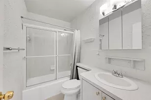 4230 NW 12th St, Coconut Creek, FL 33066 - Photo 10