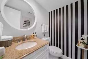 903 Cypress Grove Dr, Pompano Beach, FL 33069 - Photo 16