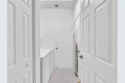 3580  Canary Palm Ct, Pompano Beach, FL 33069 - Photo 46