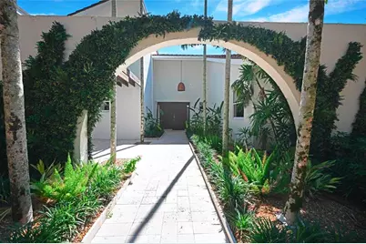 114 N Beach Rd, Hobe Sound, FL 33455 - Photo 2