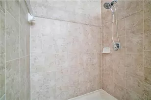 6373 Landings Way, Tamarac, FL 33321 - Photo 22