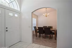 1625 SW Abingdon Ave, Port Saint Lucie, FL 34953 - Photo 4