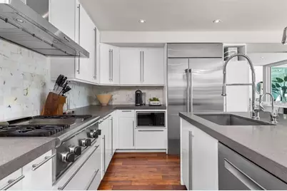 2880 NE 24th Pl, Fort Lauderdale, FL 33305 - Photo 20