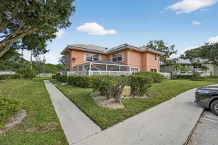 1946 Hartford Ct, West Palm Beach, FL 33409 - Photo 1