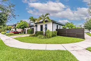 15901 SW 136 Way, Miami, FL 33196 - Photo 2