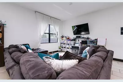 15901 SW 136th Way, Miami, FL 33196 - Photo 16