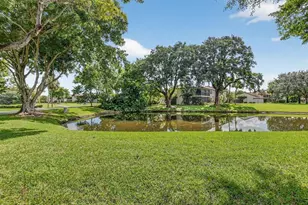 8310 Casa Del Lago, Boca Raton, FL 33433 - Photo 2