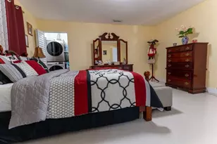 8927 NW 111th Terrace, Hialeah, FL 33018 - Photo 16