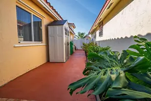 8927 NW 111th Terrace, Hialeah, FL 33018 - Photo 28