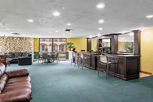 102 Royal Pk Dr, Oakland Park, FL 33309 - Photo 10