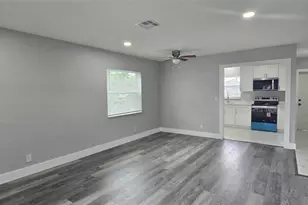 8606 NW 35th St, Coral Springs, FL 33065 - Photo 6