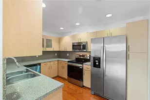 9580 SW 2nd Ct., Pembroke Pines, FL 33025 - Photo 8