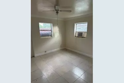 1812  Fern Rd, Plantation, FL 33317 - Photo 2