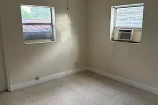 1812 Fern Rd, Plantation, FL 33317 - Photo 2