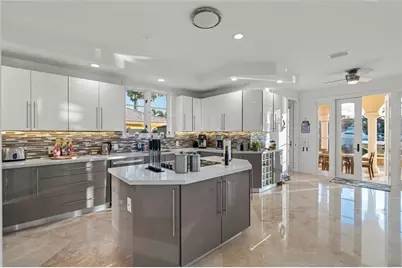 2833 NE 32nd St, Lighthouse Point, FL 33064 - Photo 16