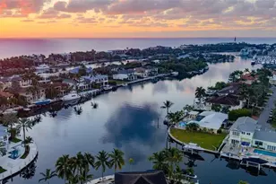 2833 NE 32nd St, Lighthouse Point, FL 33064 - Photo 52