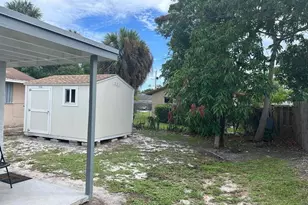 222 NE 13th Ave, Boynton Beach, FL 33435 - Photo 4