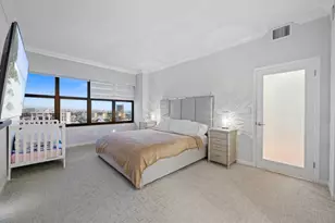 2500 Parkview Dr, Hallandale Beach, FL 33009 - Photo 20