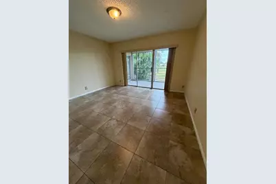 7410  Woodmont Ter, Unit #207, Tamarac, FL 33321 - Photo 10