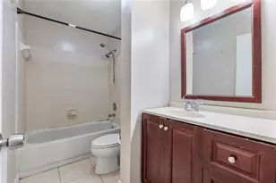 2572 NW 99th Ave, Coral Springs, FL 33065 - Photo 12