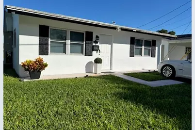 4804 NW 27th Ter, Fort Lauderdale, FL 33309 - Photo 2