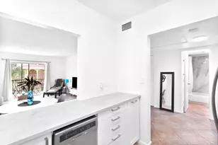 251 S Cypress Rd, Pompano Beach, FL 33060 - Photo 10