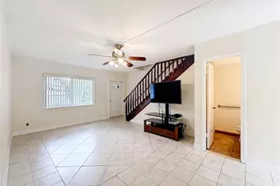 79 NE 20th Ct, Wilton Manors, FL 33305 - Photo 16