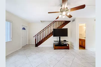 79 NE 20th Ct, Wilton Manors, FL 33305 - Photo 14